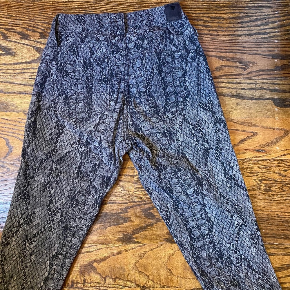 Guess Curve X Snakeskin Pants size 25